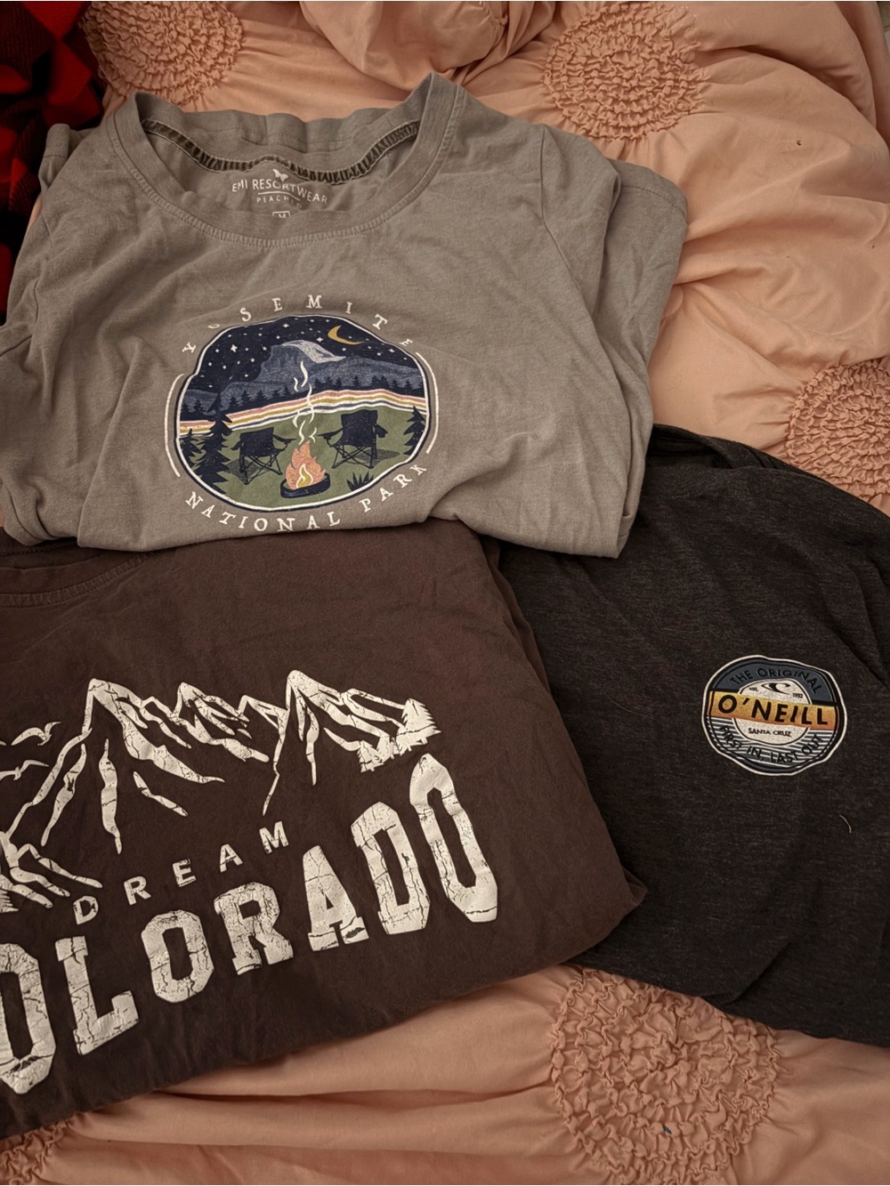 3 graphic tees!